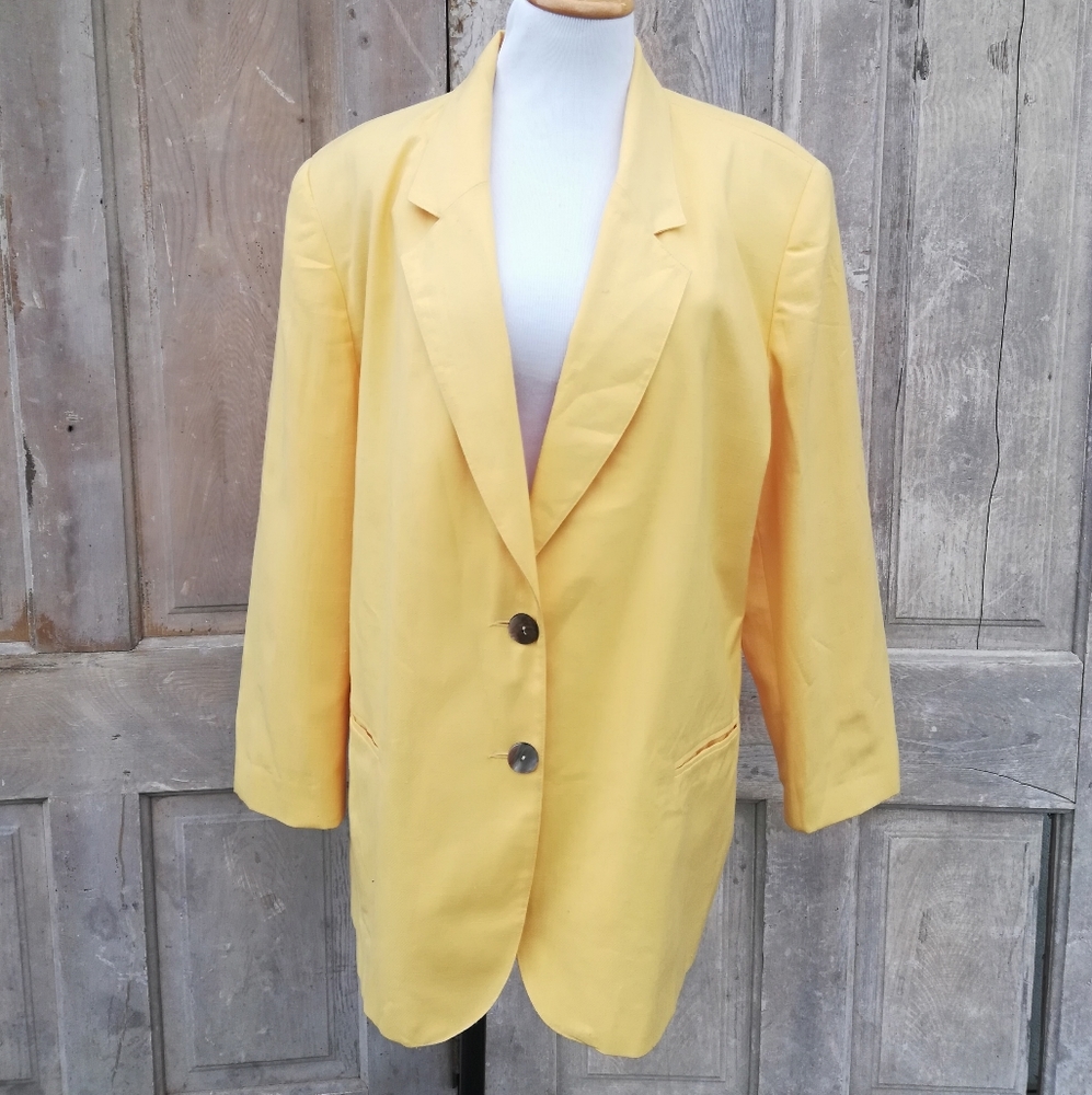Yellow Oversized Blazer - Picture 2 of 6